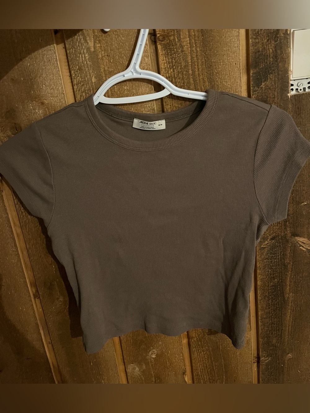Basic tee Ribbed Short Sleeve Crop Top - Brown